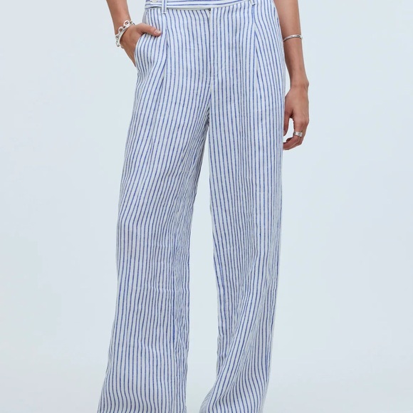Madewell Blue and White Striped Fabric - Picture 3 of 3